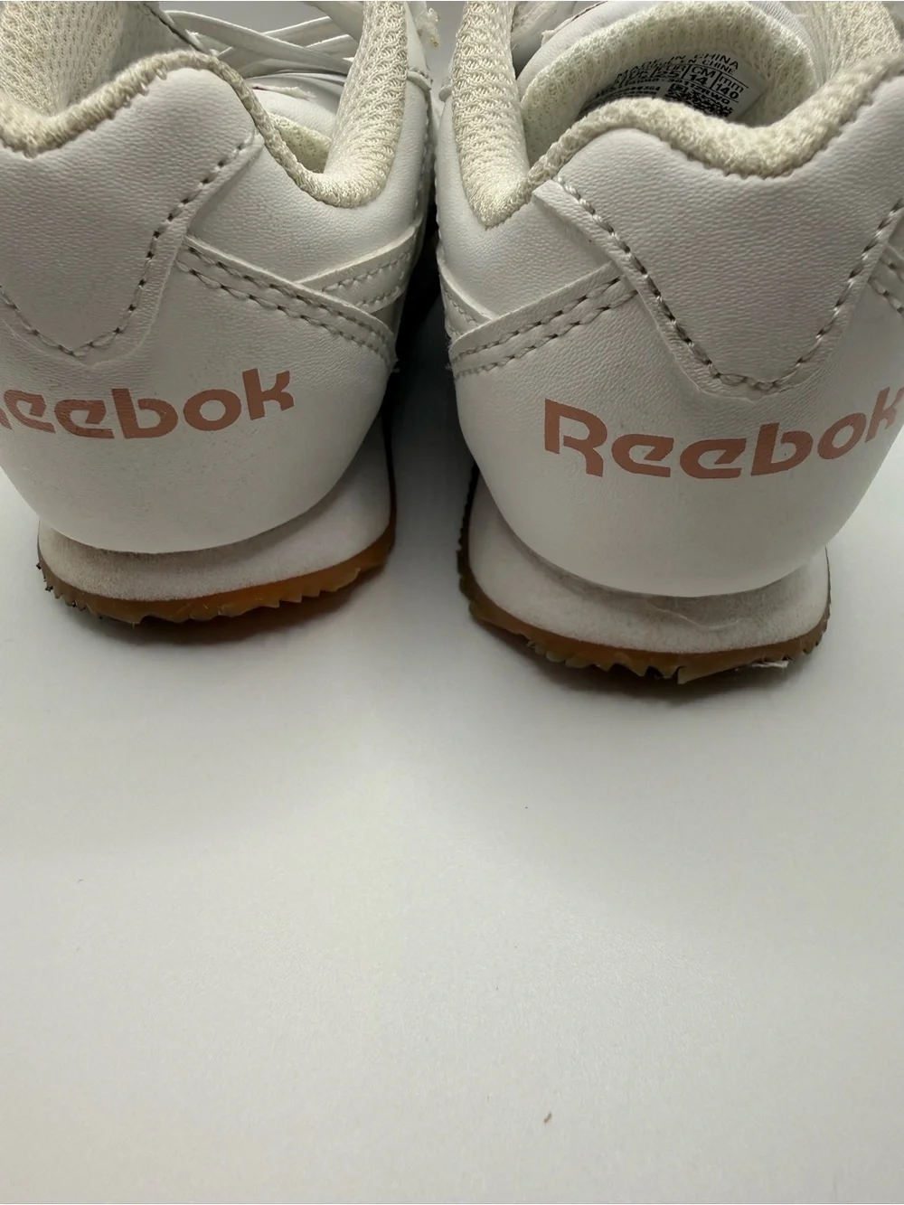 Reebok White Kids Sneakers with Light Pink Logo